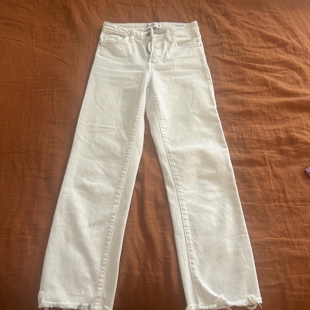 Just Black Women's Straight Leg White Jeans